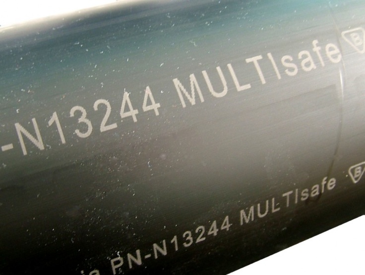 3W UV laser can be clearly engraved on the PVC material and shows white